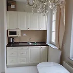 Schloss Gaestehaus Hotel *