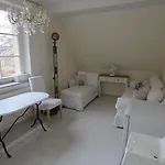 Schloss Gaestehaus Hotel Burgscheidungen