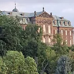 Schloss Gaestehaus Hotel