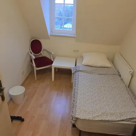 Schloss Burgscheidungen فندق *