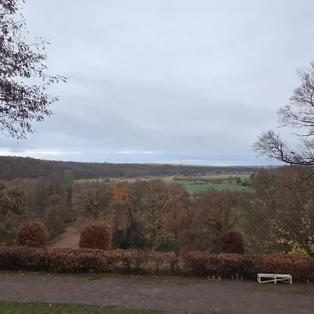 Schloss Burgscheidungen فندق *