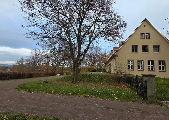 Schloss Gaestehaus *