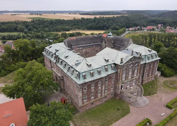 فندق Schloss Burgscheidungen