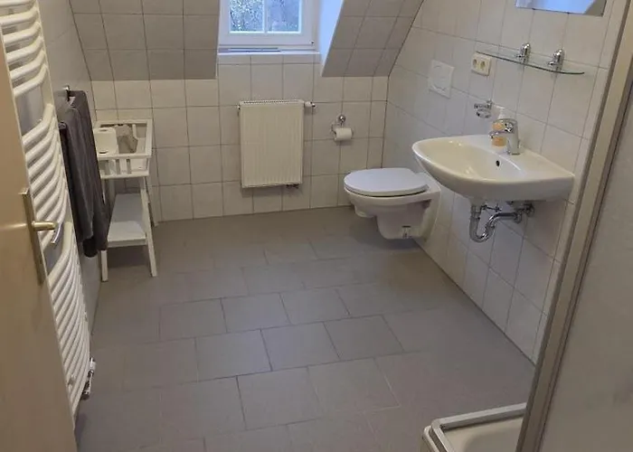 Schloss Burgscheidungen فندق